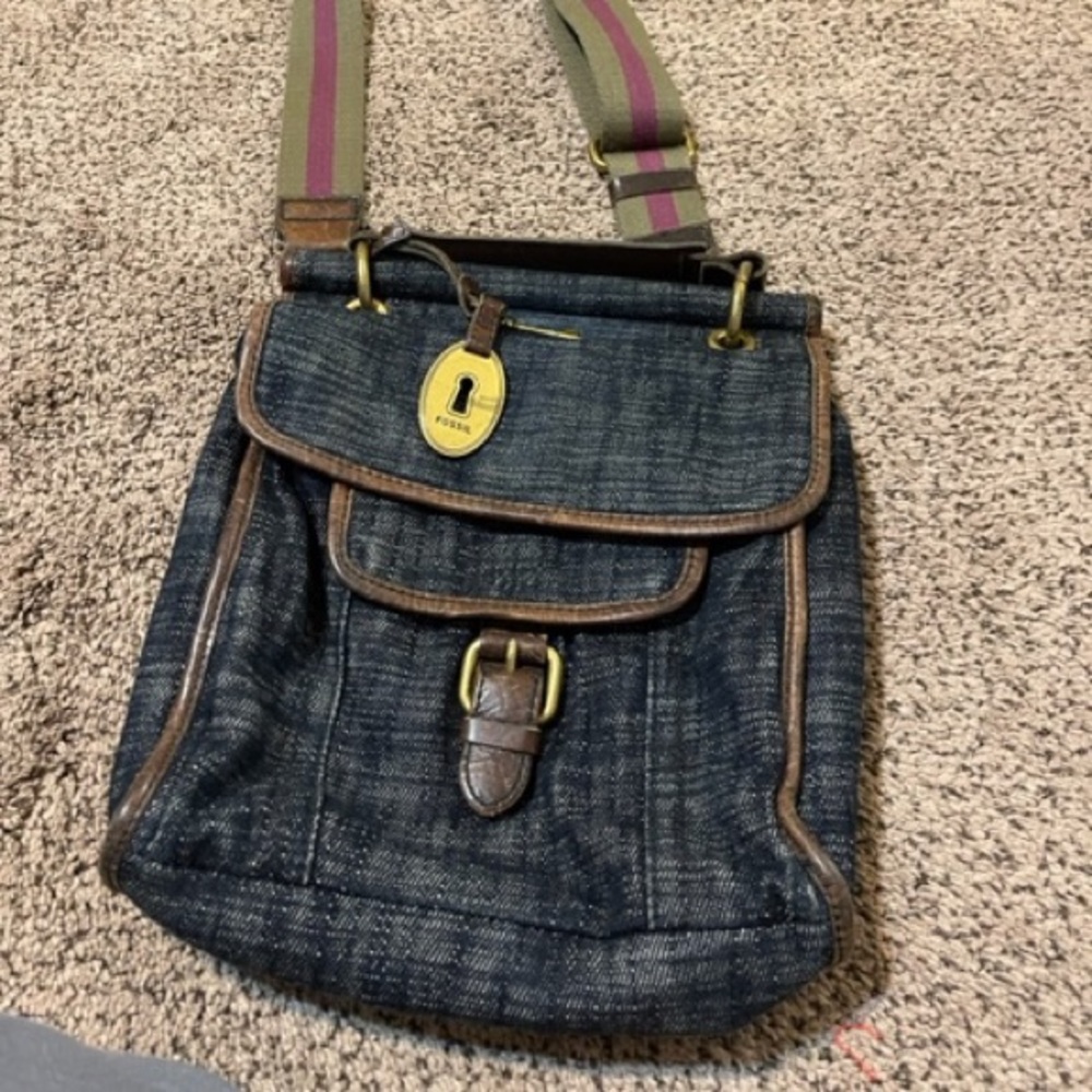 Fossil denim crossbody bag (midsized)